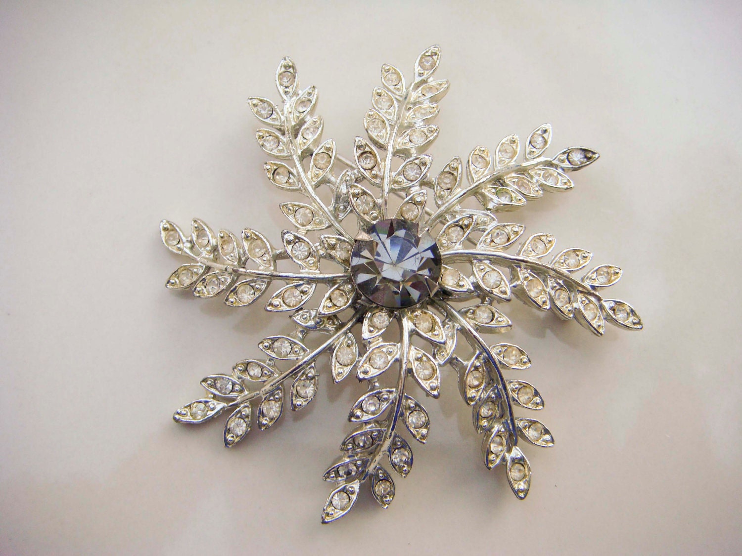Vintage Sarah Coventry Evening Snowflake brooch 1960