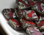 Red Garnet Opal Picasso Carved Czech Glass Bead 10mm Square : 10 Pieces (ST701)