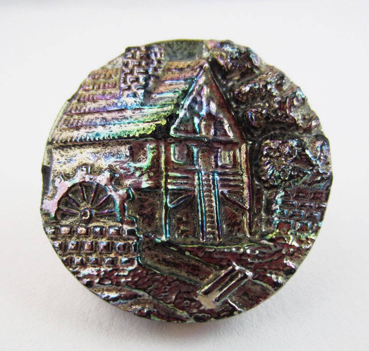 antique button - Under the Rainbow
