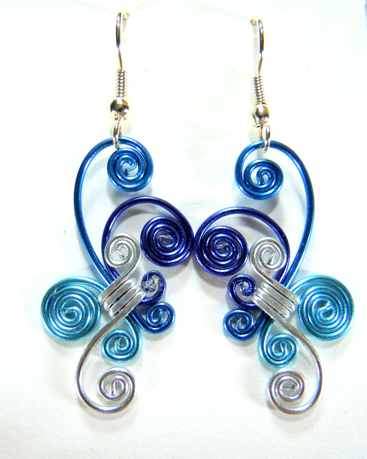 Whirling Winds Hypo Allergeinc Earrings