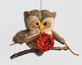 Needle Felted Owl Ornament - Crocheting