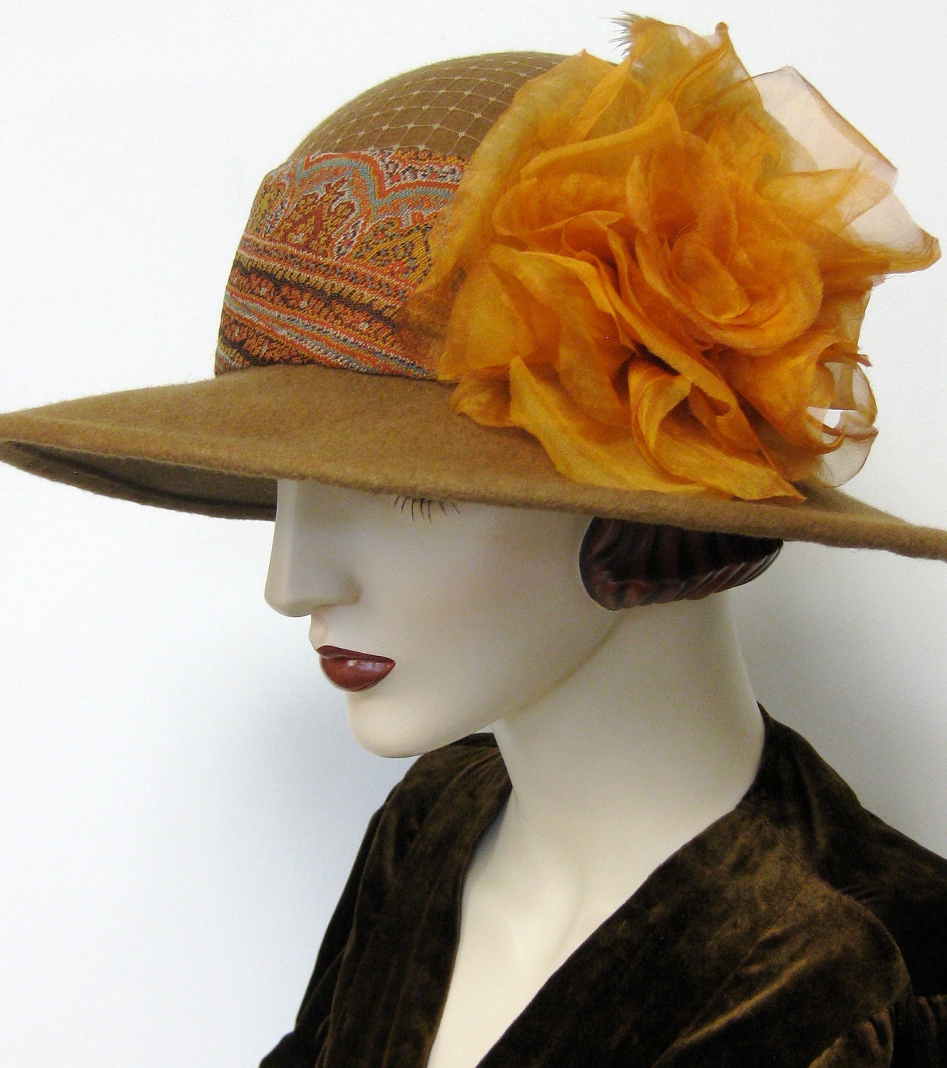 Sandringham Paisley Cloche