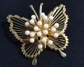 Vintage Monet Butterfly Golden Pearl Brooch- Like new condition
