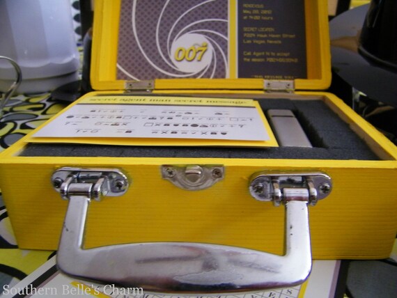 007 Secret Agent Spy Invitation...Set of 10 Invitations. Decoder Message, Flashdrive & Spy Box NOT included. Il_570xn