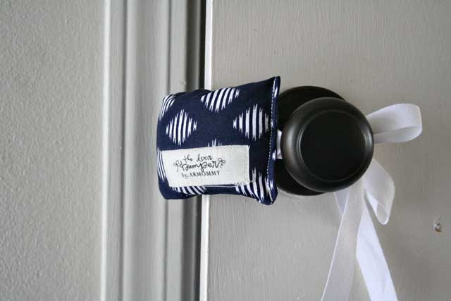 the door bumper - navy ikat