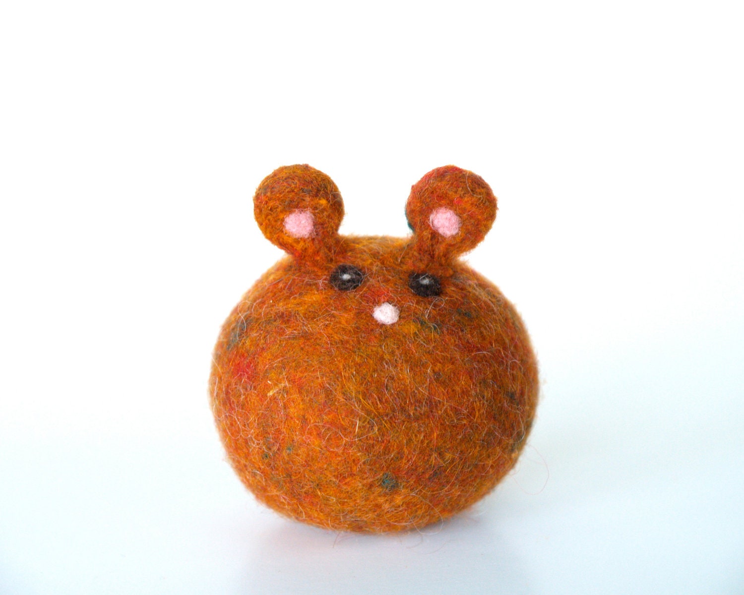 Waldorf Toy, Mouse Needle Felted Spring Toy, Easter Gift, Soft Push Stuffed Animal for Children, Wool Cute rusty