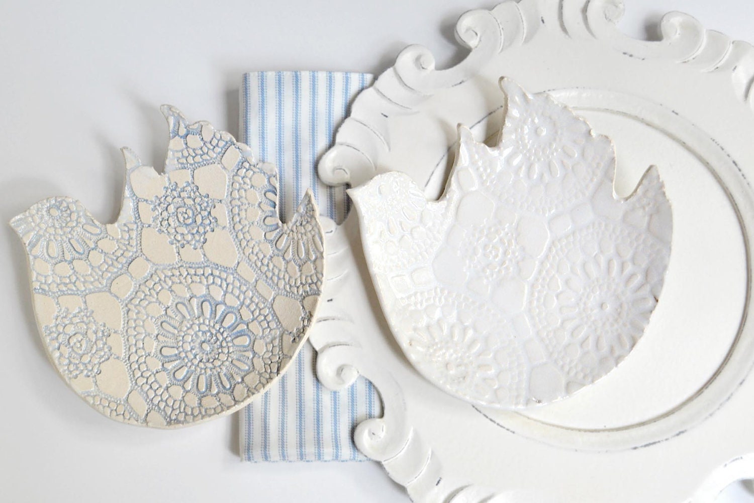 white ceramic plates 2 ceramic bird plates handmade dinnerware wedding decor table setting blue and white