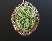 TENTACLES FOREVER Green Yellow 30 x 40 mm Hand Painted Necklace