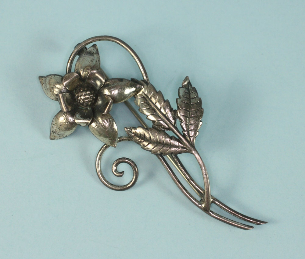 Vintage Sterling Flower Brooch Pin Retro Design