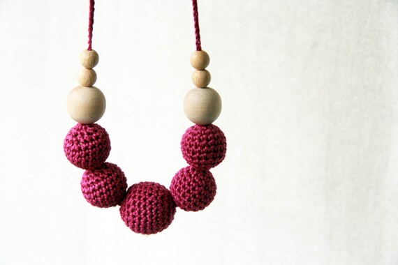 Fuchsia geometric necklace - nursing necklace breastfeeding statement strand necklace - rusteam ohteam oht - fuchsia pink