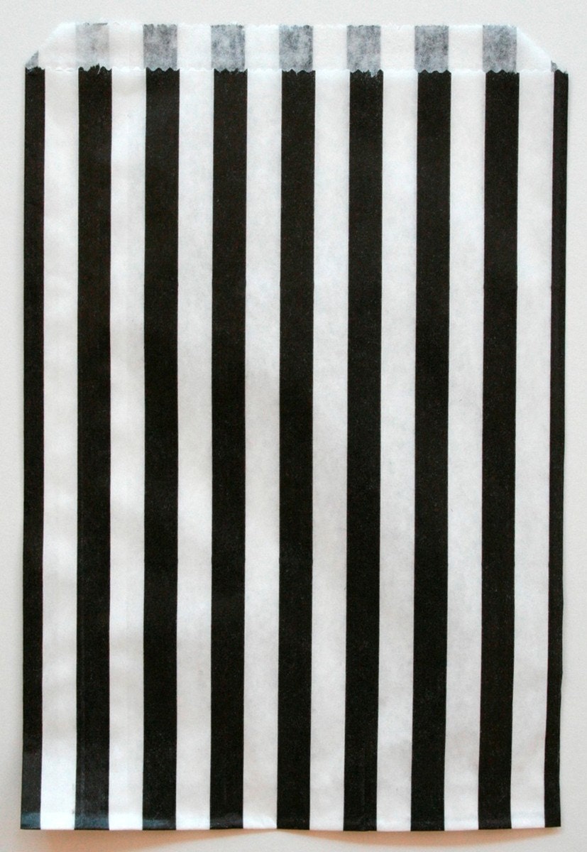 Set of 100 - Traditional Sweet Shop Black Stripe Paper Bags - 7 x 9 New Style
