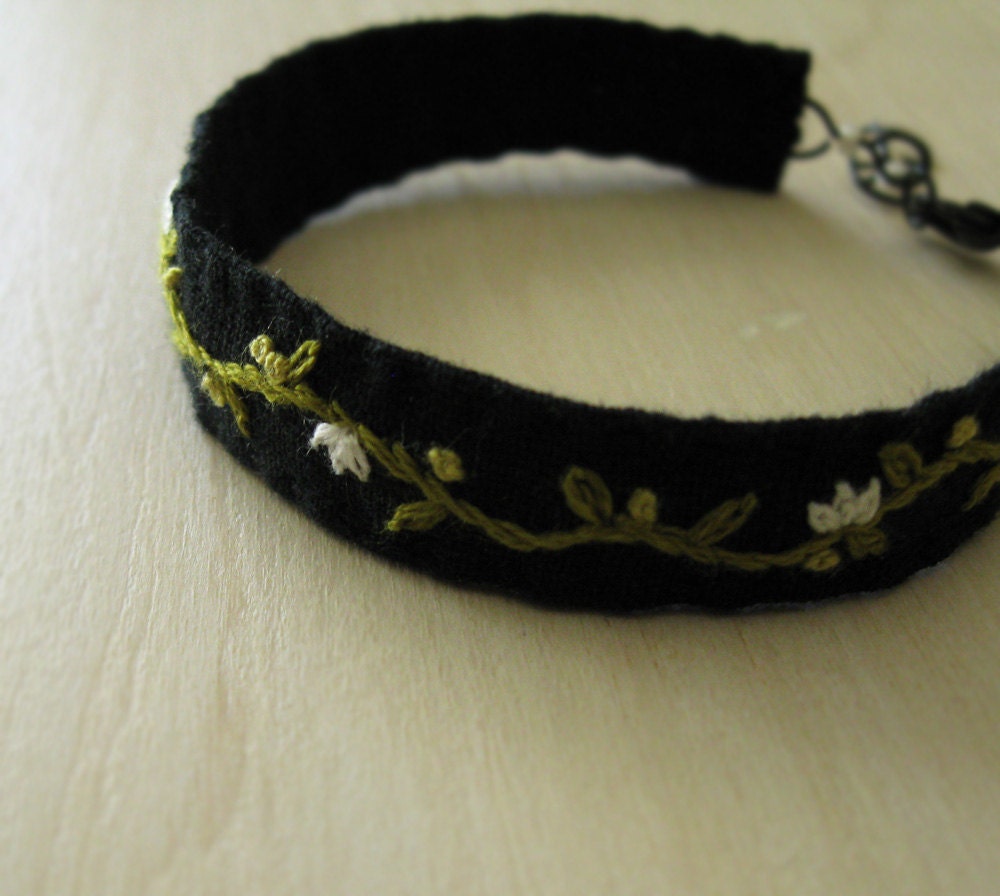 Fabric Bracelet Embroidered Green Vines with White Flowers on Black