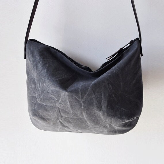 DAY BAG - waxed canvas/charcoal