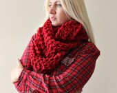 Hand Knitted Chunky Infinity Scarf -Red Lacey