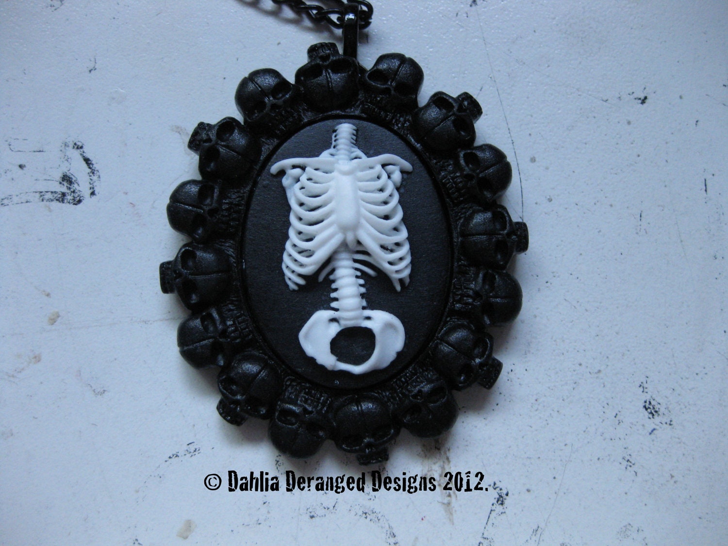 Anatomical Skeleton Rib Cage Cameo 'Bed of Skulls' Necklace - White