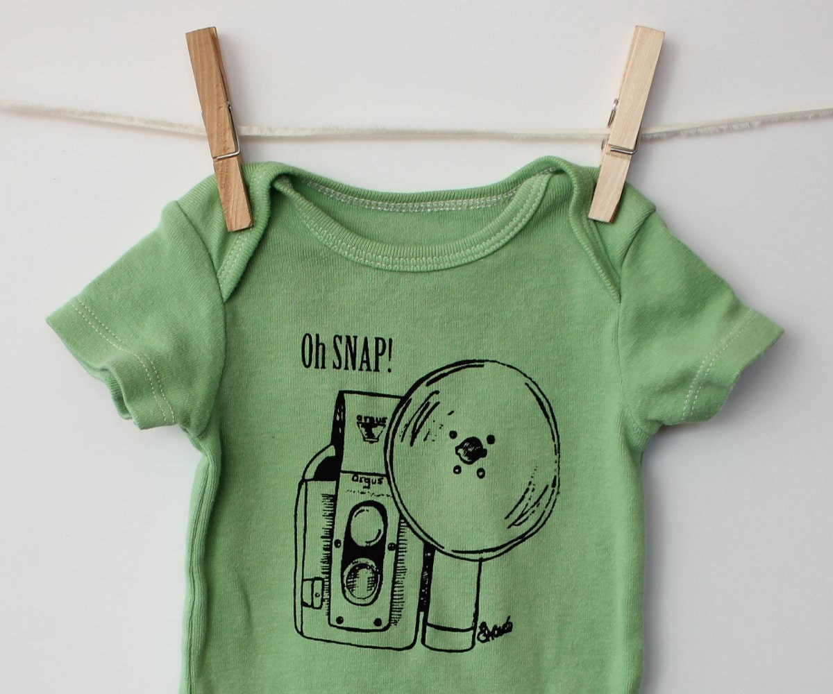 Camera Baby Onesie, Oh Snap Camera Baby Bodysuit, Dyed apple green or custom colors, great photographer baby shower gift