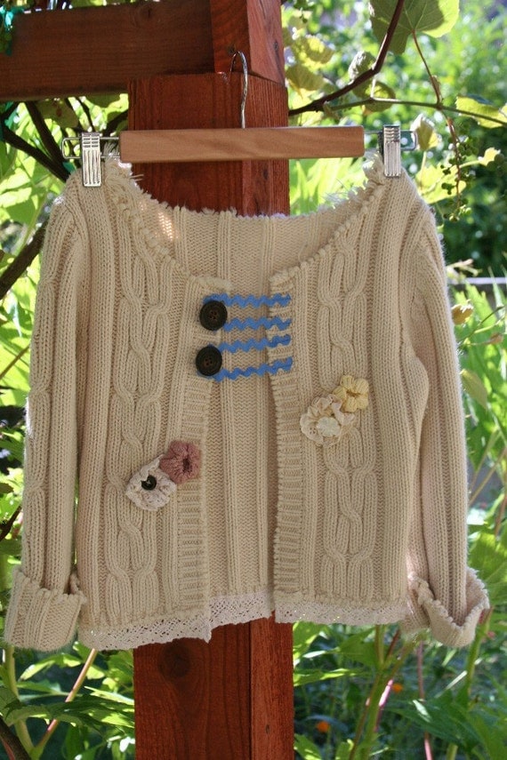 Button Bouquet Sweater girls cardigan flowers crochet cropped cable knit ecru 8/10 tattered children shabby chic recycled upcycled