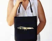 Vintage early 1950s Black Leather Handbag