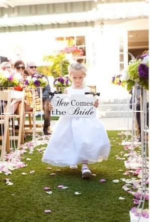 Here Comes the Bride Sign with And they lived Happily ever after. Wedding, Marriage Sign. 8 X 16 inches, 2-Sided. Ring Bearer, Flower Girl.