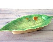 Green Leaf Pottery Serving Dish