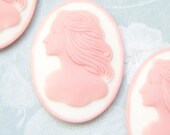 2 - Vintage angel skin on white woman cameo- SW96