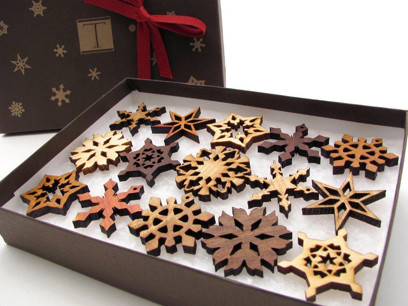 Mini Wooden Snowflake Ornament Gift Box. Rustic Handmade Designs Laser Cut from Sustainable Harvest Wisconsin woods.