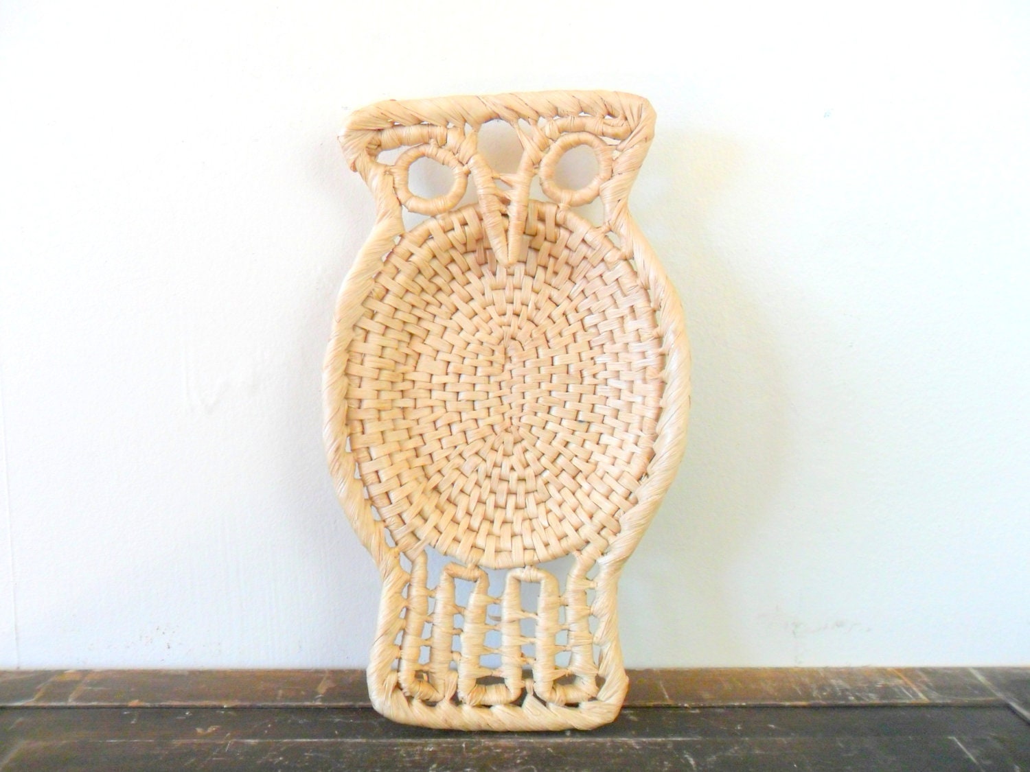 SALE 25% OFF 70s weaved wicker owl tray - trivet - halloween decor