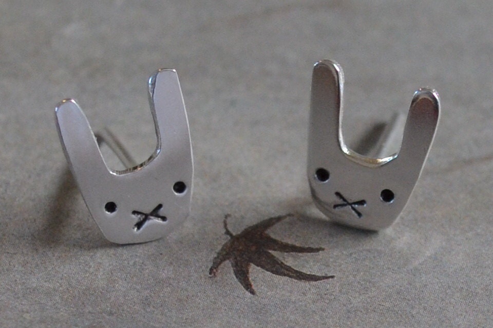 Bunny sterling silver post earrings studs