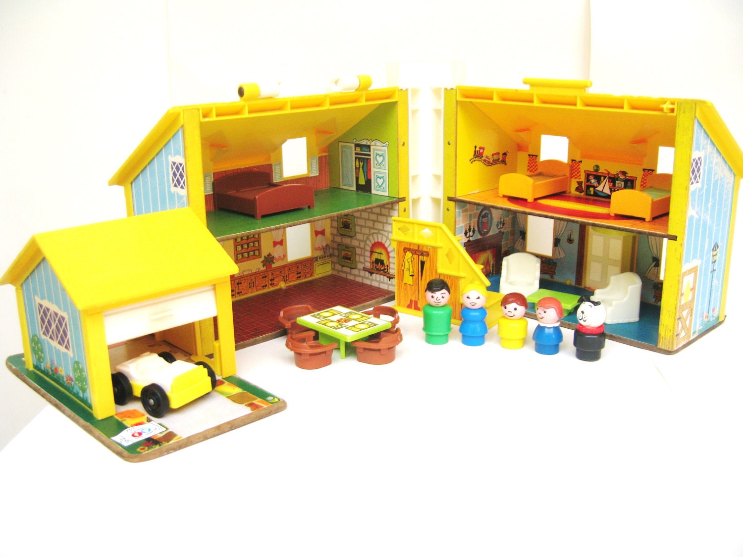Vintage Fisher Price House