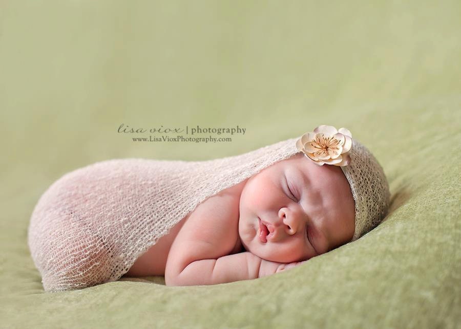 Baby Headband, Newborn Headband in Cream, Great for Photo Prop