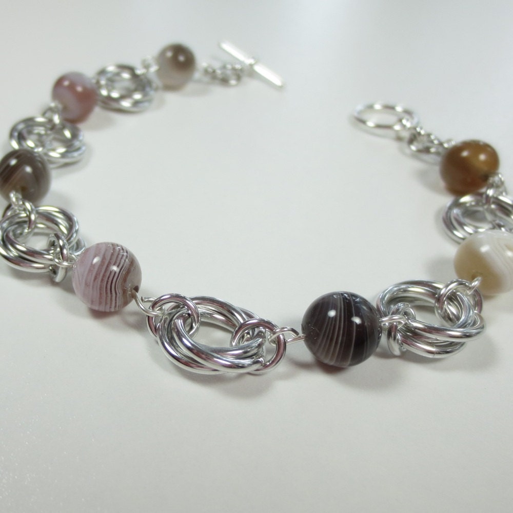 Botswana Agate Mobius Flowers Love Knots Bracelet Chainmaille Jewelry