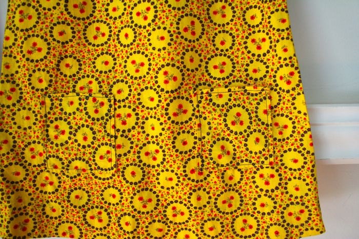 vintage 70s little girls dress - CALICO yellow tunic dress / sz 5