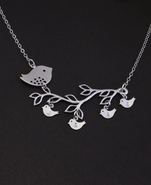 Personalized Silver Bird Family Tree Necklace, Mother bird and Baby bird Jewelry,Mother Necklace. Family Initials,Mothers,Grandma Gift