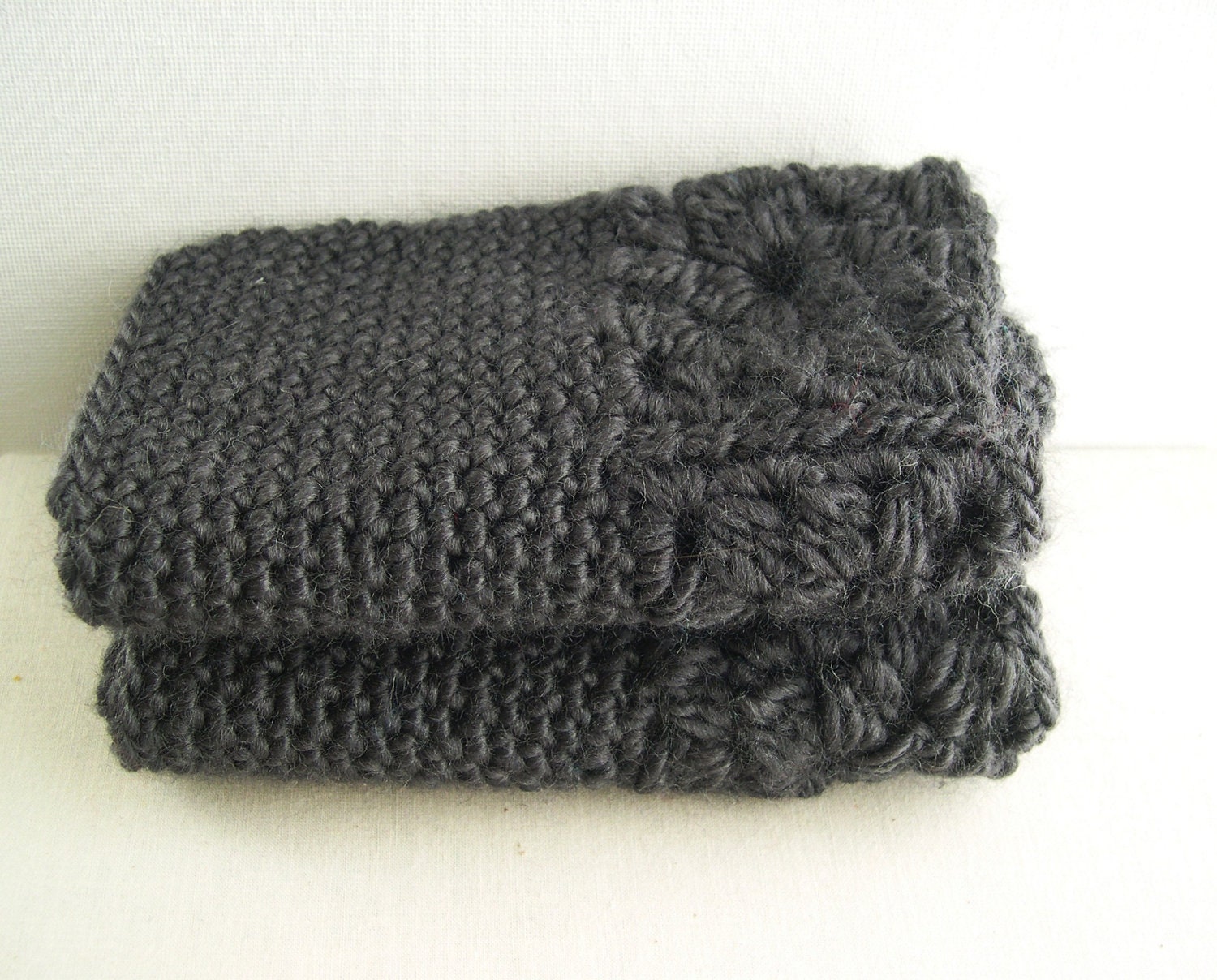 Gray Boot cuffs - Leg warmers - Gray boot toppers in crochet - Winter 2013 - Chunky - Cozy - Girl fashion 2013 - Crochet boot tops