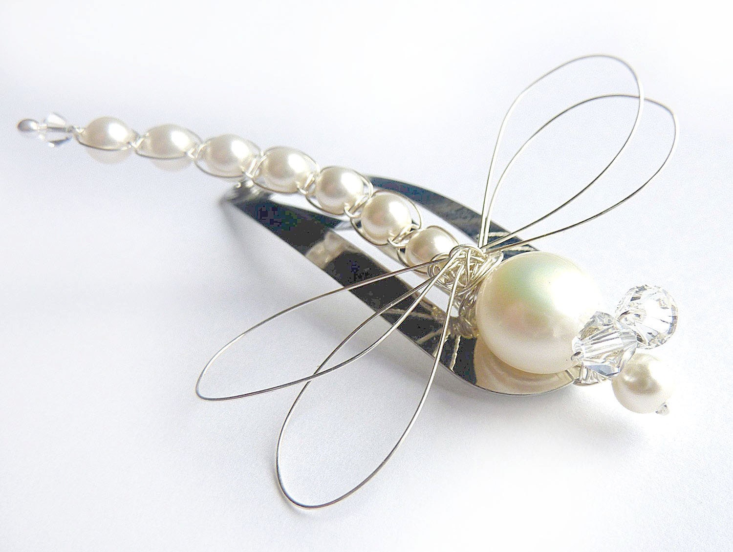 White Bridesmaid Dragonfly Hair clip, Pin, Broown or Bouquet Decoration - Dragonfly Jewelry -Tagt