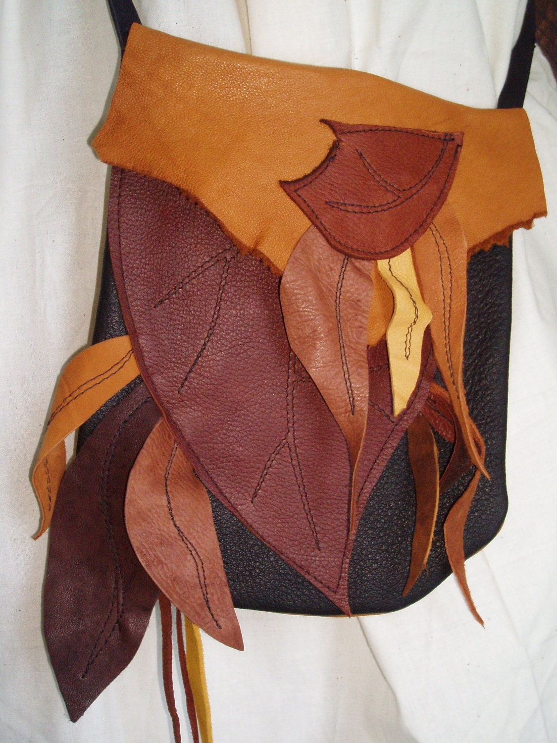 Wood Elf  Leather Leaf Bag