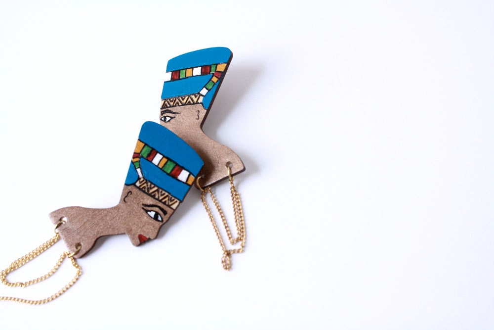 Nefertiti earrings