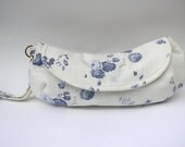 Cottage blue floral clutch
