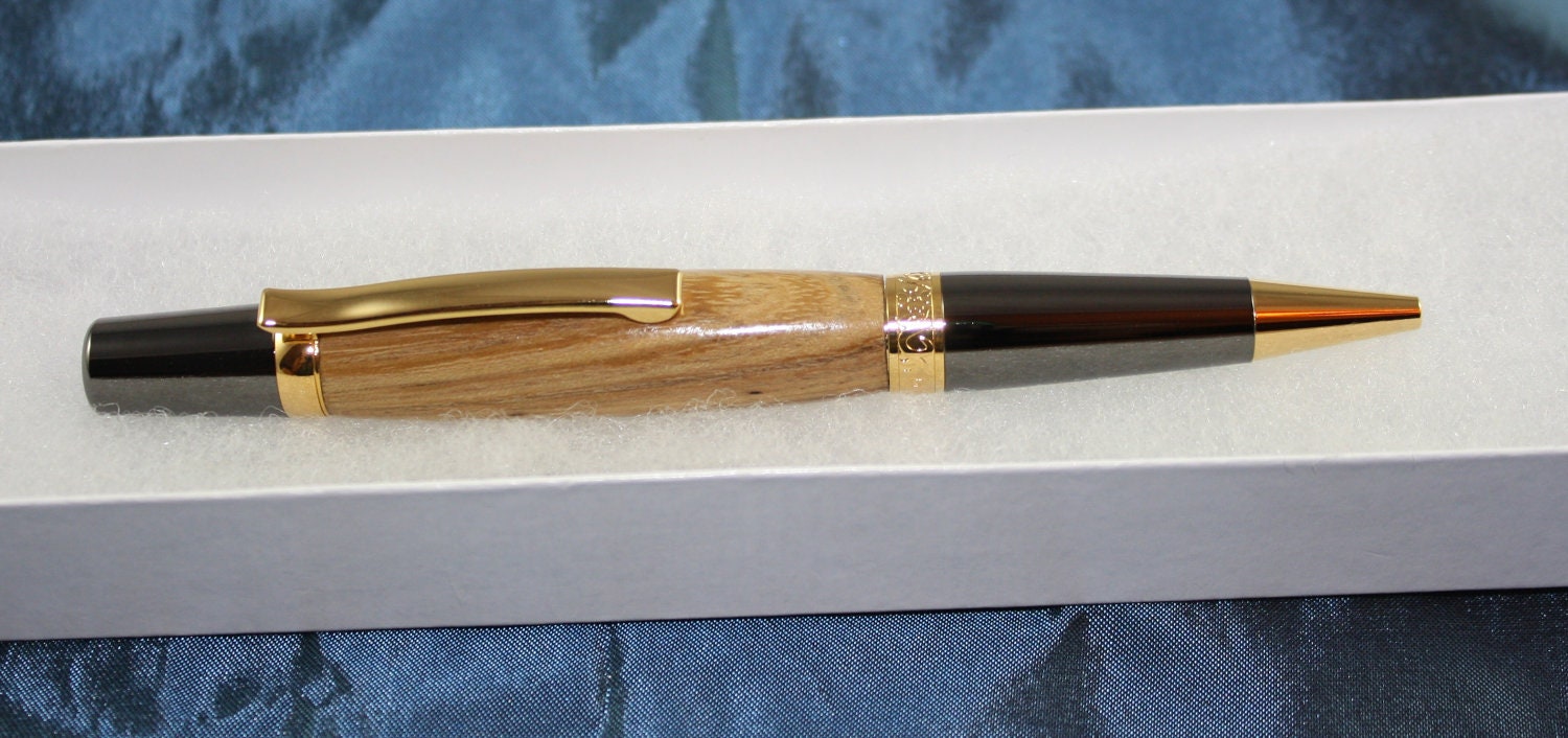 Handmade Pen Hand Turned Honey Locust Wood  Twist  Style   Free Shipping