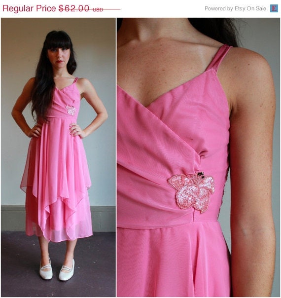 SUMMER SALE 30% OFF Pink Chiffon Evening Dress  /  70s Evening Gown  /  Party Dress  /  Extra Small