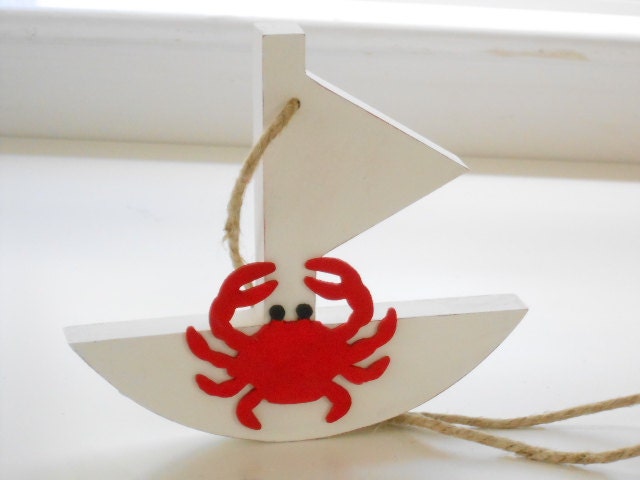 Nautical decor for children -  Customized maritime room decoration - ship and crab