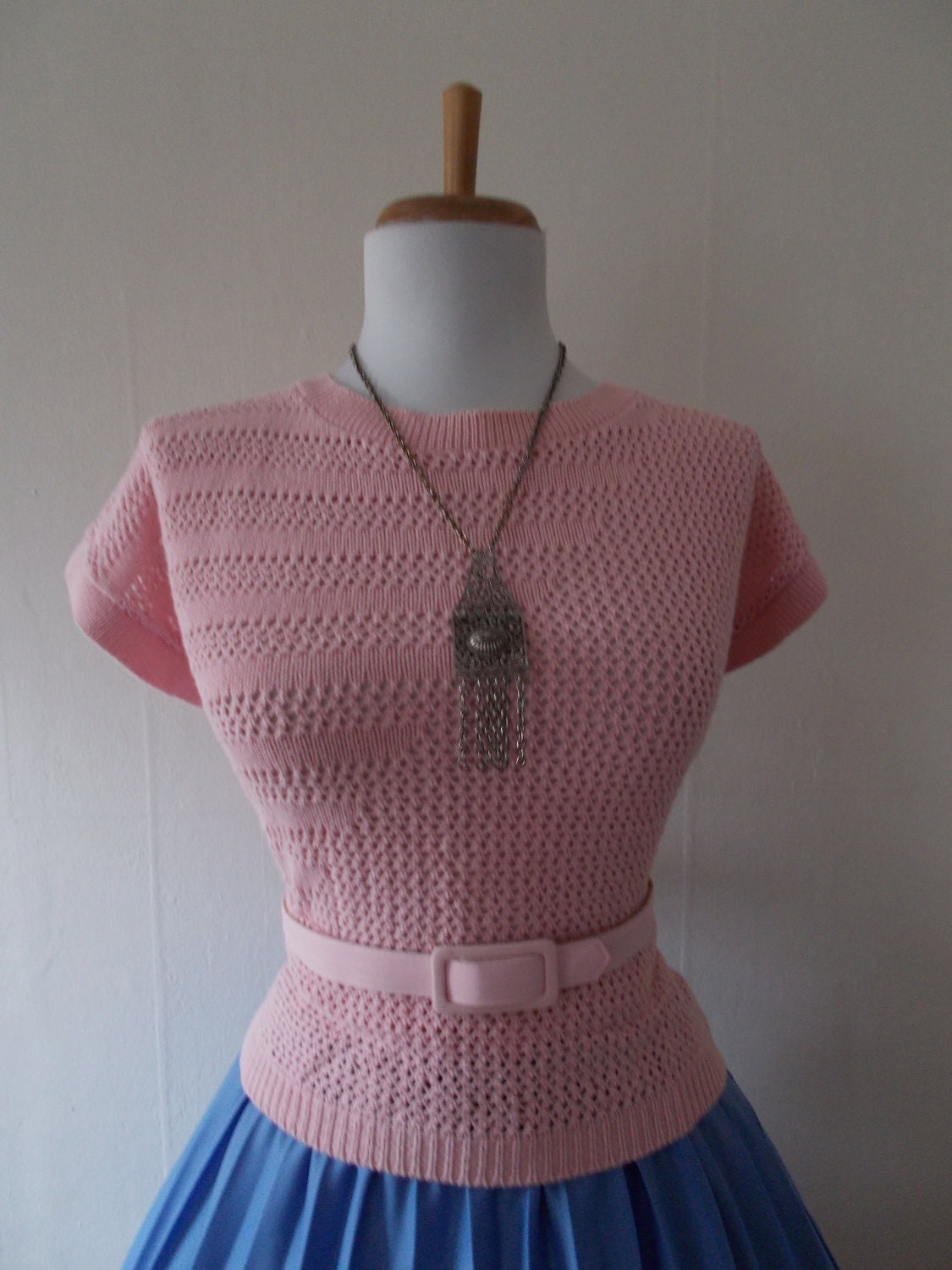 SALE Sexy Vintage 1960s 1970s Light PINK Pointelle Knit Snug Short Sleeve SWEATER
