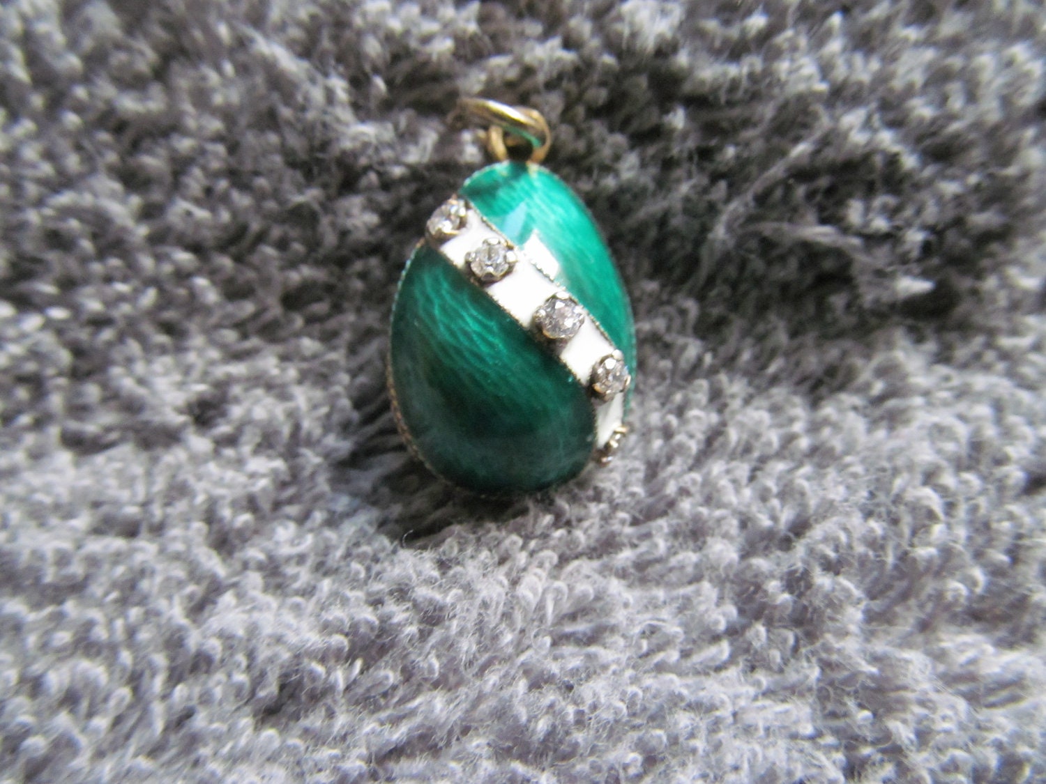Vintage RUSSIAN STERLING Silver 960 Hallmarked  Guilloche Enamel Fabrege Style Egg Charm Pendant