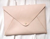 Personalized iPad3/ iPad 2/ iPad Case in Envelope Clutch  - Leather - Nude - Hand Stitched