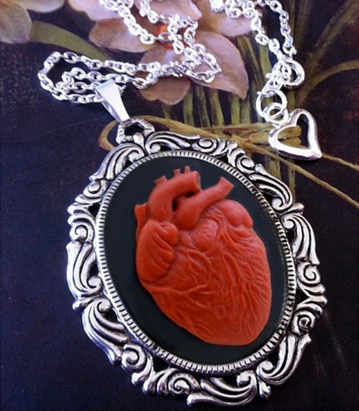 Halloween Jewelry - Red Anatomical Heart Black Cameo Necklace