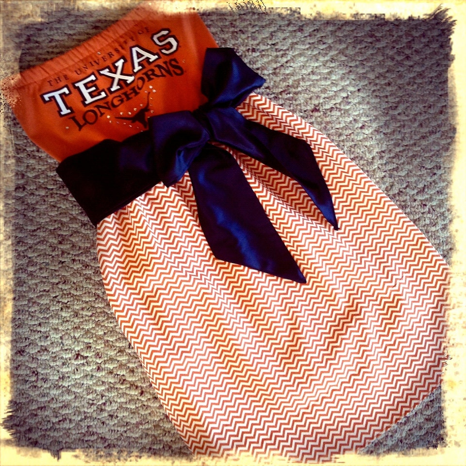 Texas Longhorns HORNS College Gameday Tube Strapless T-Shirt Dress Orange & White Chevron Preppy - Small/Medium