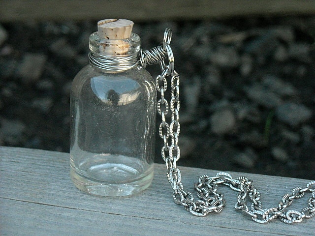 Bottle Necklace, Vial Necklace, Empty Bottle Necklace, Glass Bottle, DIY, Jewelry,