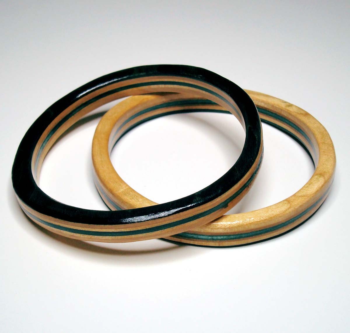 skateboard bangle- black and blue- medium