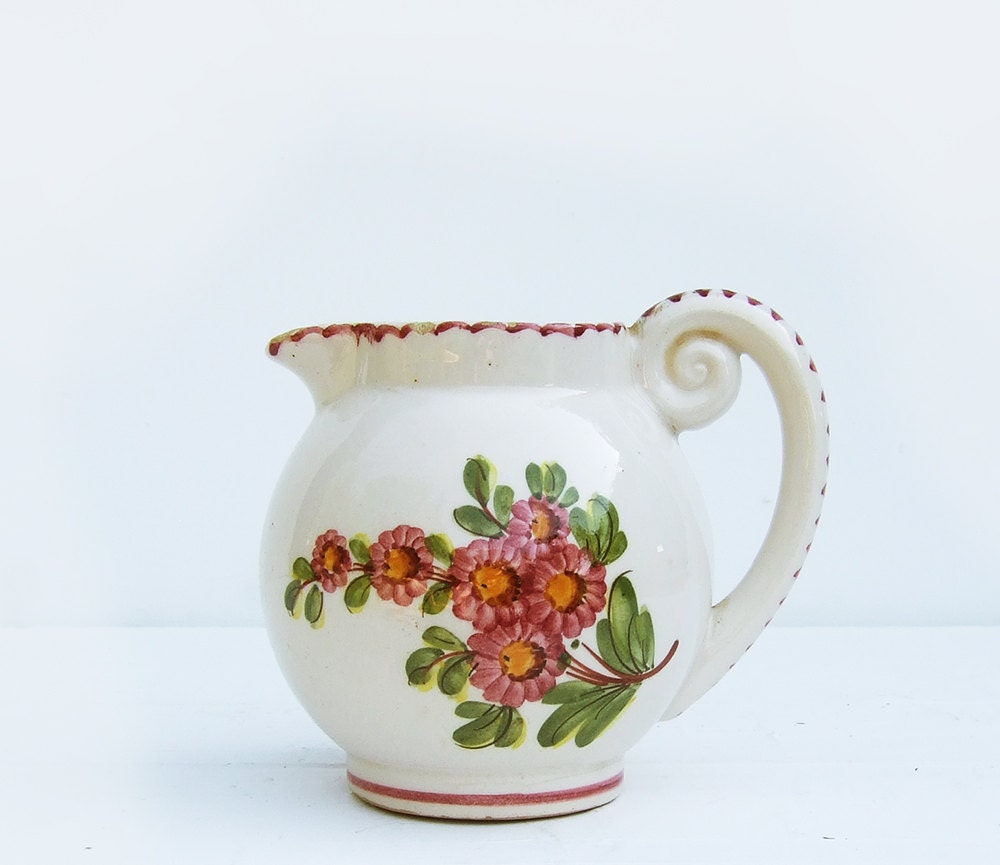 Creamy Creamer Vintage French creamer