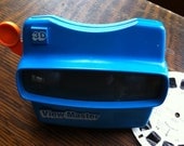 Vintage 80s View Master in 3D with 4 Reels Great Retro Toy View Master Alf Jem and Misc reels Vintage Holiday Gift Treasury Item 2